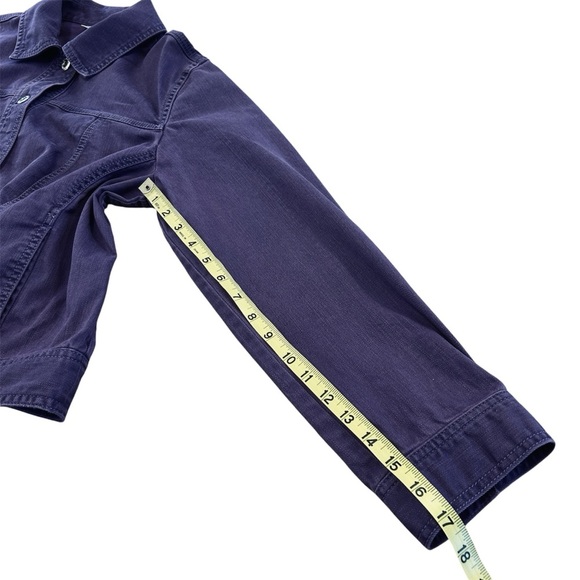 Classic Chico’s Platinum Denim Jacket – Size Large (Chico’s 2) - Picture 4 of 8